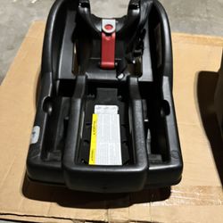 Graco Click Connect Car Seat Base- Not Expired