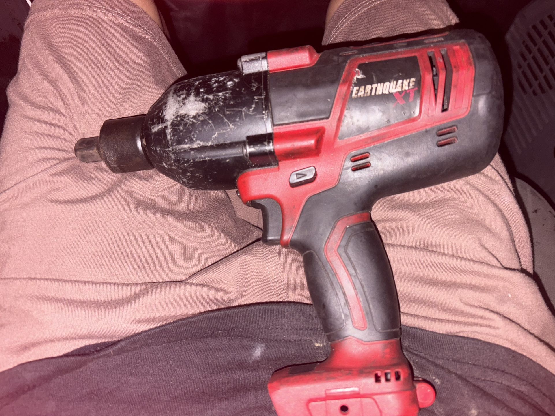 EARTHQUAKE XT 1/2 IMPACT DRIVER