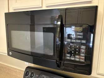 Hanging microwave