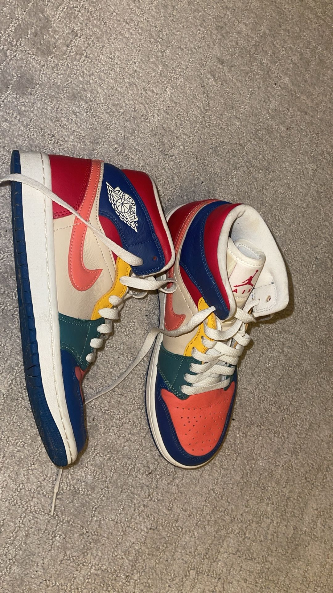 Air Jordan 1 Mid Multicolor Size 7.5 In Women