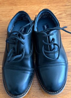 Boys shoes size 10 kids