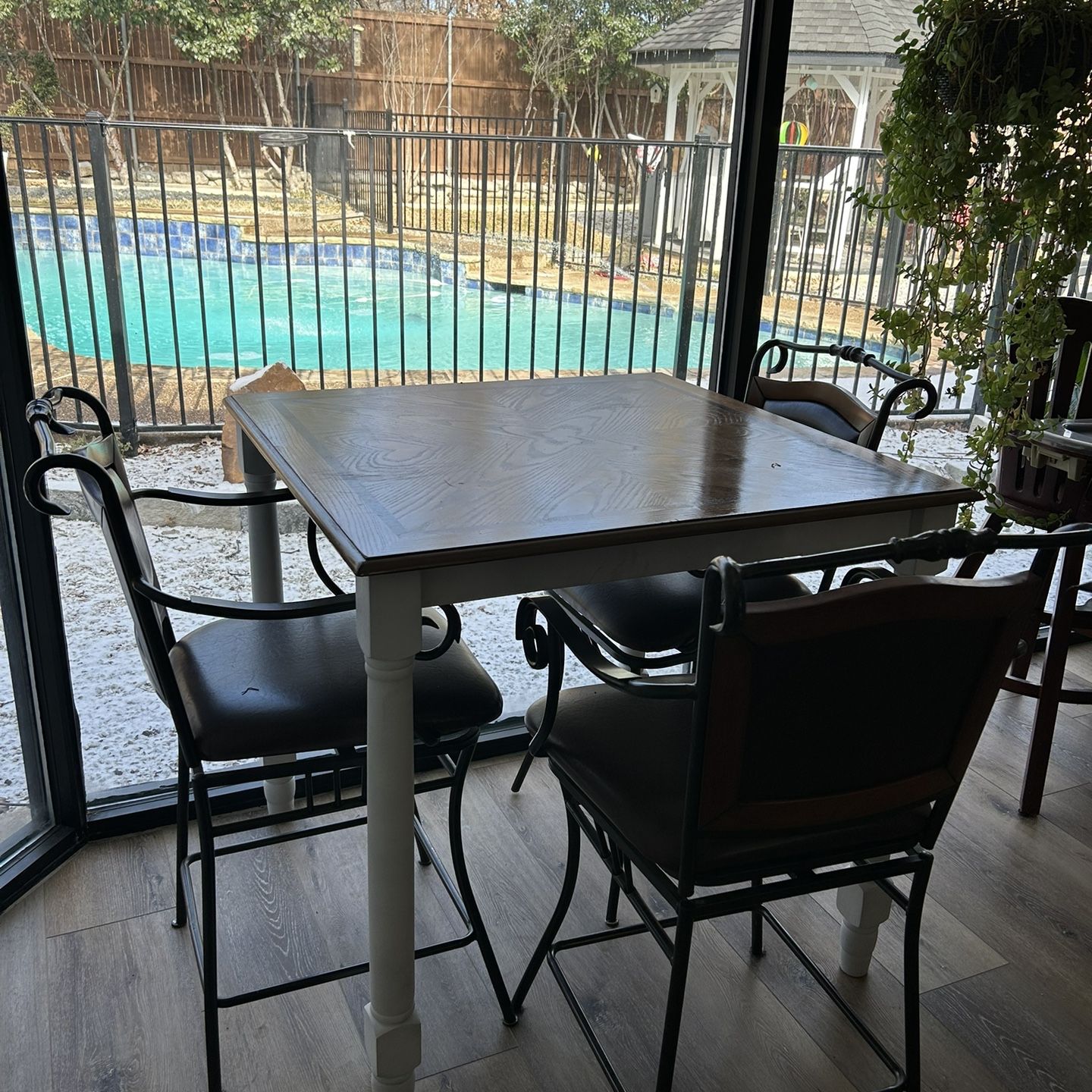 Kitchen Table and chairs