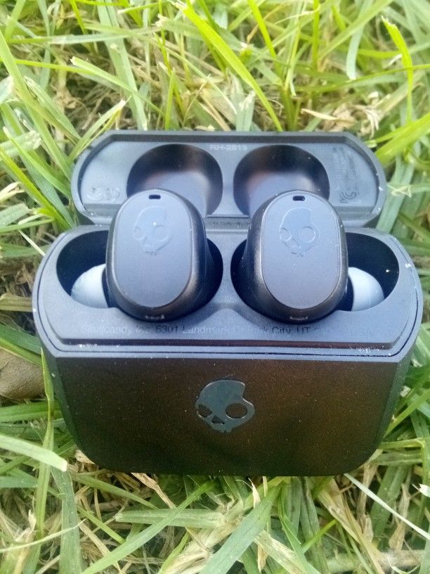Skull Candy Wireless Earbuds 