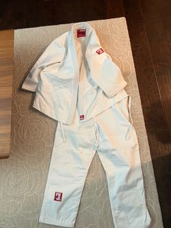Fuji Judo Gi size 3.5. 2 for sale