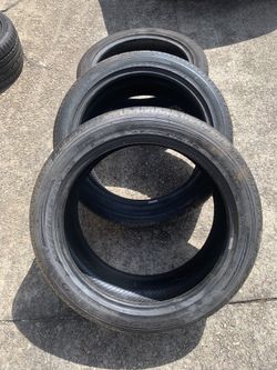 Three Set Of Scorpion Tirs Size 275/45r22