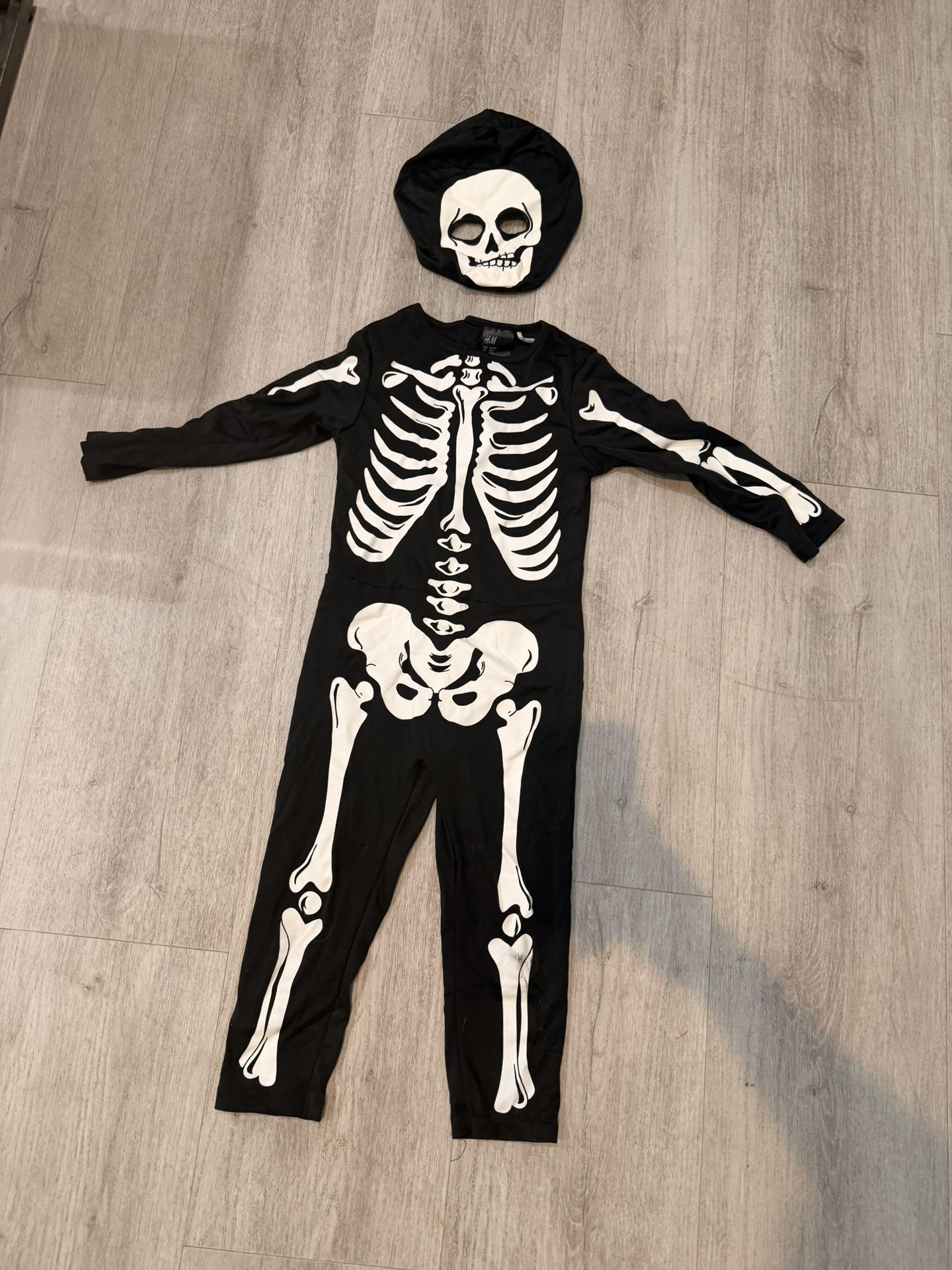 Skeleton Costume Size 98/104