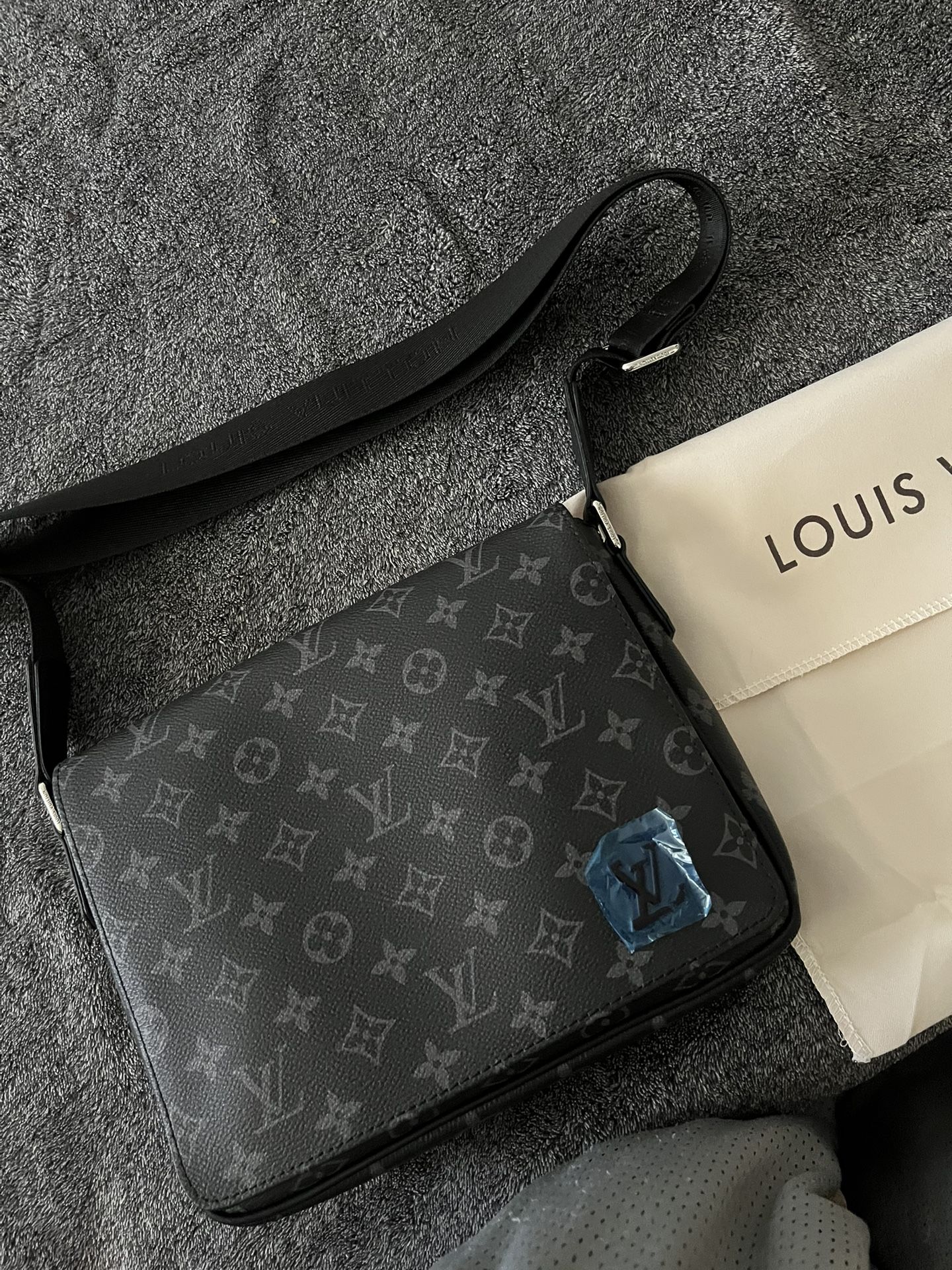 Men’s Messenger Bag