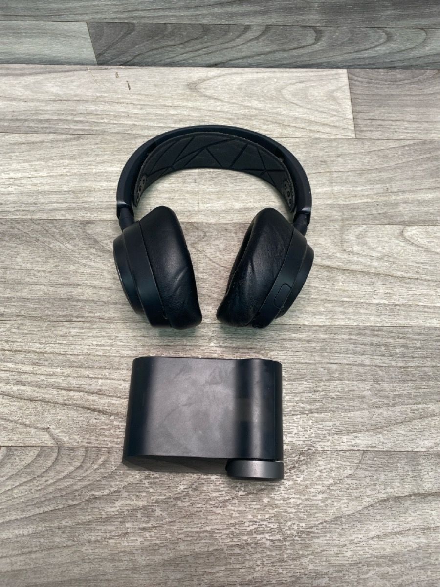 SteelSeries Arctis Nova Pro X with Base Station – A1D022660