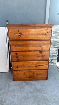 Solid Wood Vintage 5-Drawer Dresser Chest