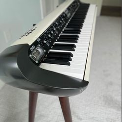 Korg-SV-2-Piano