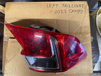 Camry Left Tail Light 