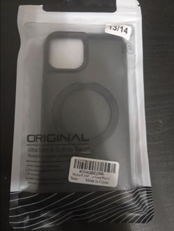HuwaiH 360° Rotatable Magnetic Stand Case for iPhone 13/