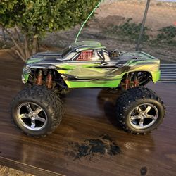 Traxxas T-Maxx 3.3