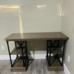 Conway Desk