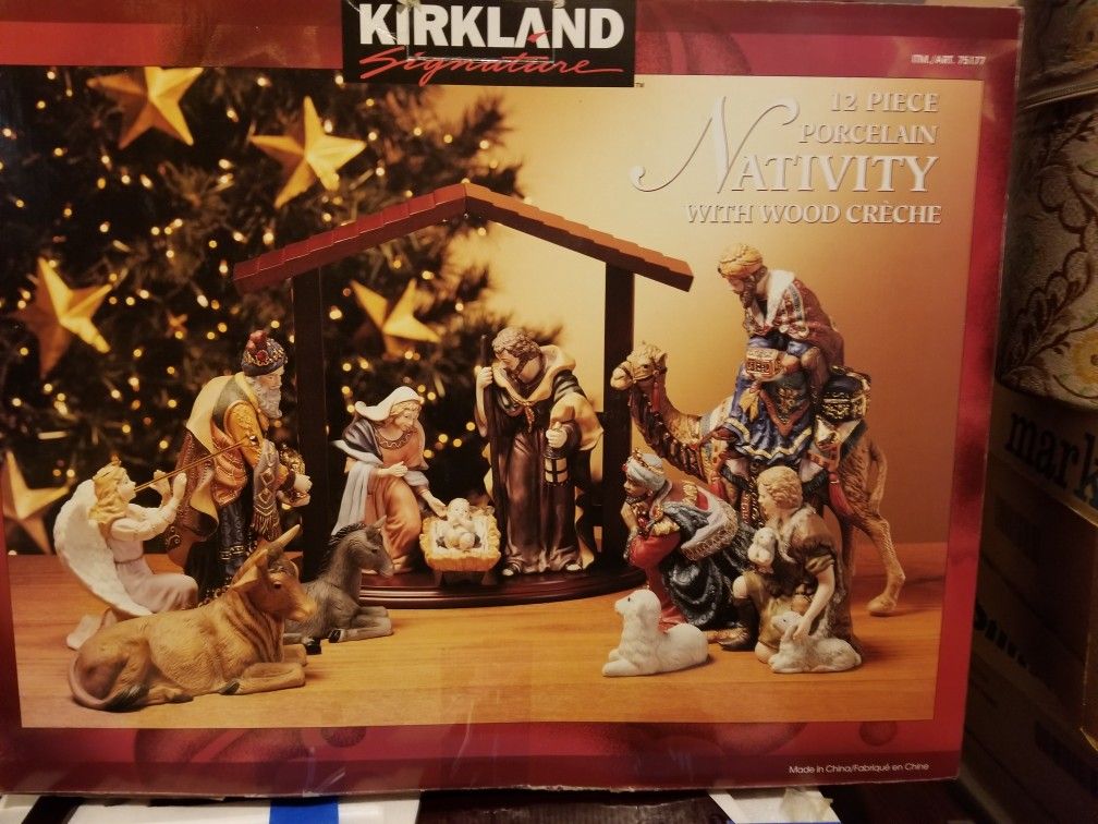 Kirkland Signature Nativity set
