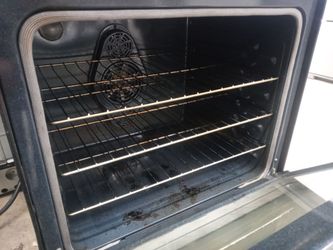 Samsung stainless steel induction glass-top stove - Free delivery