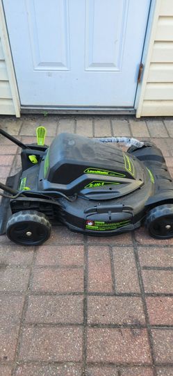 Lawnmower electric