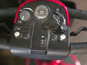 Mobility scooter