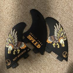Surfboard Fins