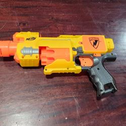 Nerf N-Strike Barricade RV-10 Automatic Motorized Dart Blaster