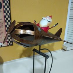 Metal Santa Clause Airplane Balancing Sculpture 