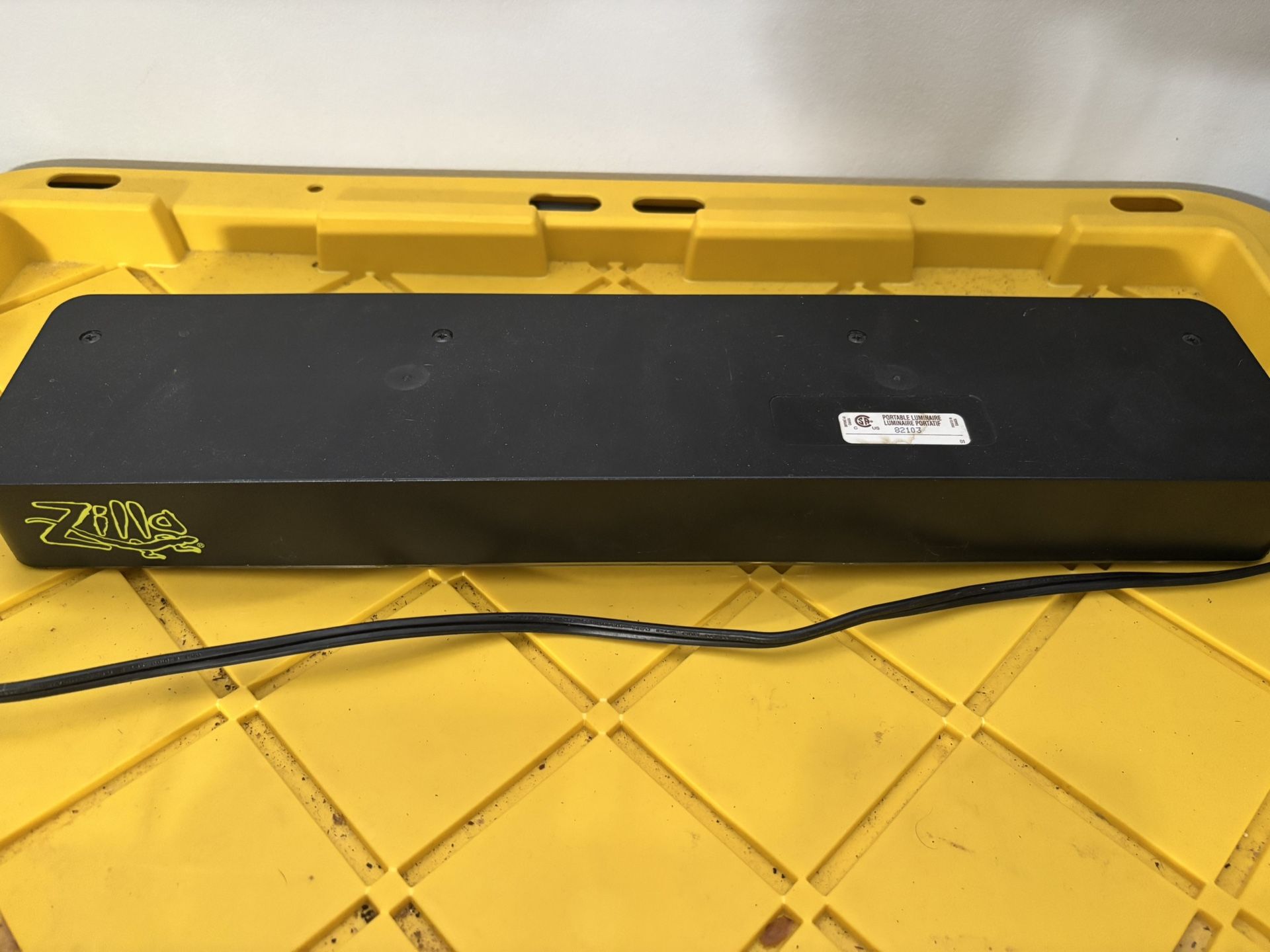 UV lighting fixture/ adjustable dome lighting hanger