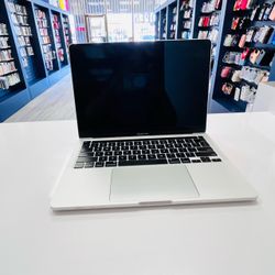MacBook pro 13 inch 2020 four
