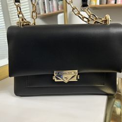 PRICE DROP!!!  Michael Kors Crossbody Purse