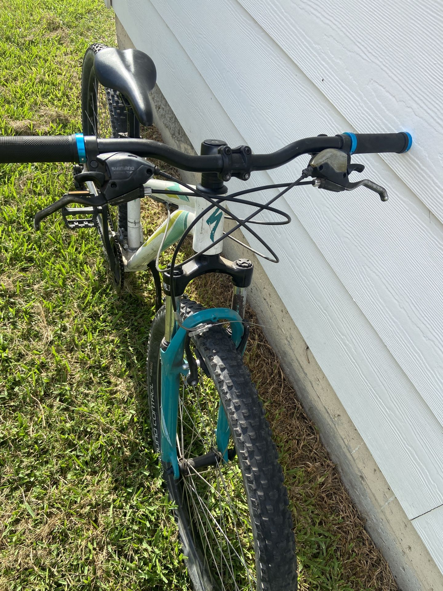 Specialized myka size small Wheel Size 27.5