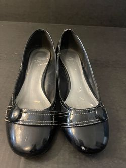 Cato Black Low Wedge Button Shoes Size 8