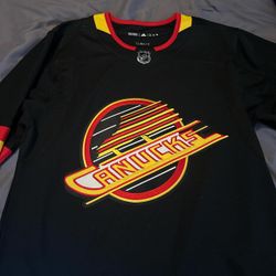 Vancouver Canucks Jersey