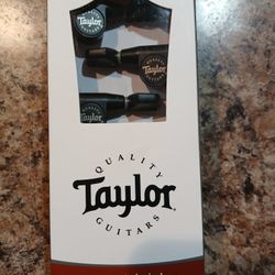 Taylor Guitar Tuners. Acoustic, Black.