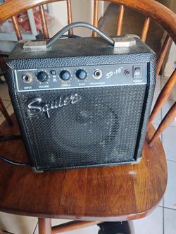 Squier  Commercial Guitar Amplifier