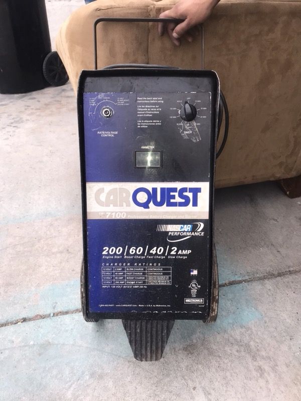 Car Quest 7100 NASCAR Performance Professional Battery Charger & Starter