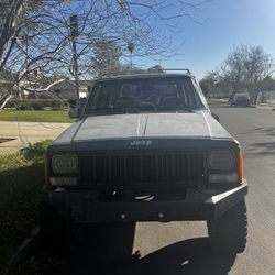 1990 Jeep Cherokee