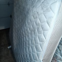 Fullsize Mattress And Box Spring 