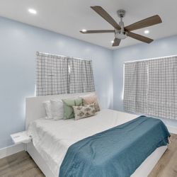 Queen Size Bed With Storage 