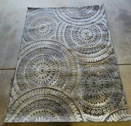 5x10 Spiral Medallion Area Rug – Home Decorators