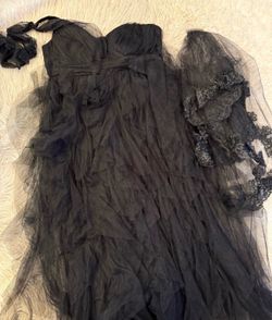 Women’s gothic bride costume