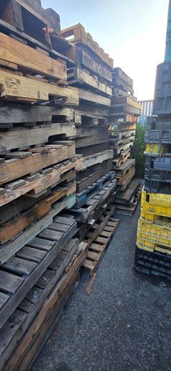 Wood pallets