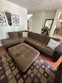 Brown Sectional Couch with Ottoman