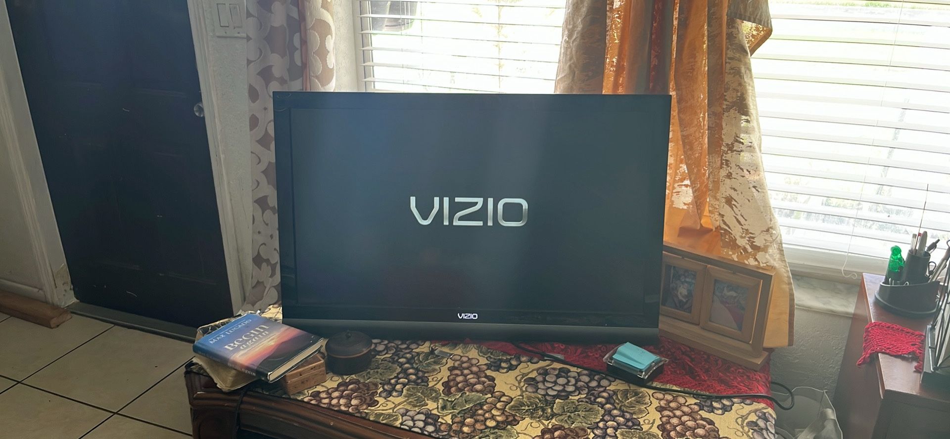 Vizio Tv 38 Inches