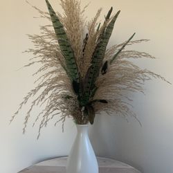 Dried Floral Arrangement