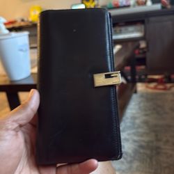 Gucci Long Wallet(authentic)