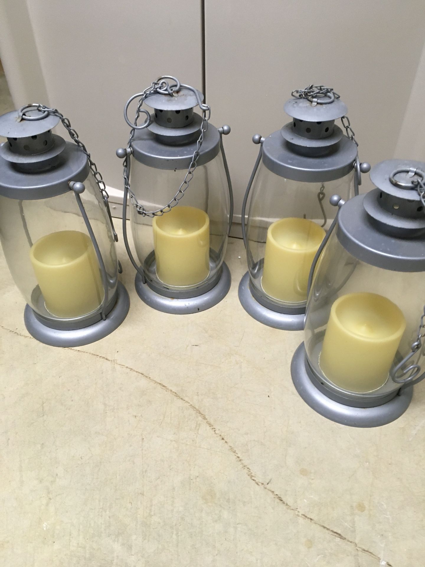 Light Up Lanterns
