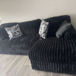 Design by Ashley Midnight-Madness 2 Piece RAF Sectional with Chaise