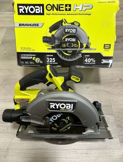 RYOBI ONE+ HP 18V Brushless Cordless 7-1/4 in. Circular Saw (Tool Only)