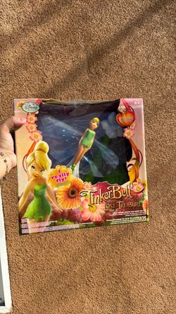 Tinker Bell and the lost treasure flying doll