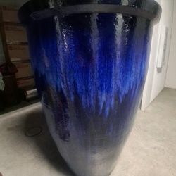 WANT TO MAKE A STATEMENT, NEW EXTRA, EXTRA LARGE BEAUTIFUL BLUE, "MAGESTIC FOUNTAIN" FIRE GLAZED TERRA COTTA PLANTER, GREAT PLANTER FOR THE PRICE!!!
