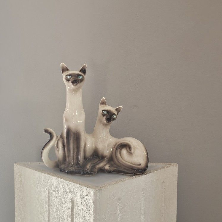 1950s Pair of Siamese Twin Ceramic Cat Lamps